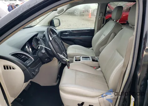 2012 Chrysler Town & Country Touring z USA, uszkodzony, nr VIN 2C4RC1BG2CR186830